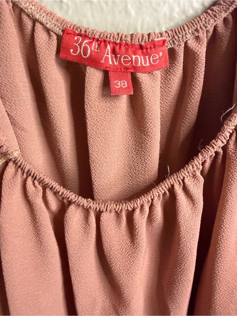 Avenue Rose-Embroidered Dusty Pink Off-Shoulder Blouse - Picture 2 of 3